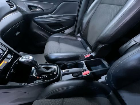 Used 2020 Buick Encore Sport Touring FWD image 28