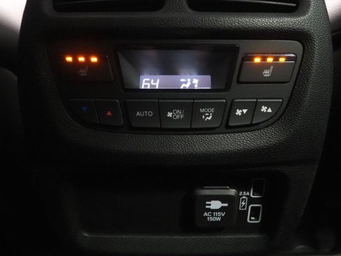 Used 2023 Honda Passport AWD Elite image 29