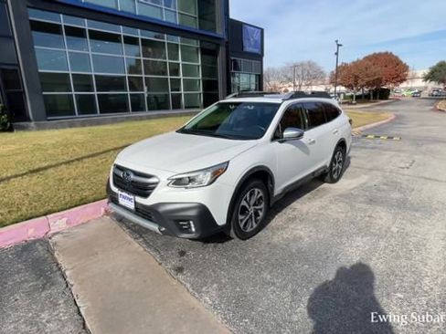 Used 2020 Subaru Outback Touring w/ Popular Package #2 image 3