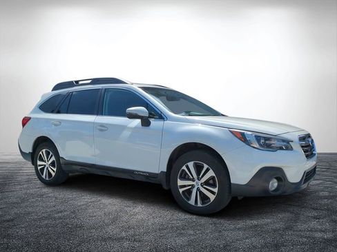 Used 2019 Subaru Outback 2.5i Limited w/ Popular Package #2 AWD/4WD image 1