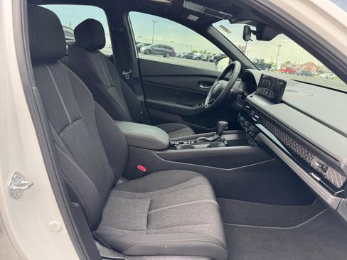 Certified 2025 Honda Accord Sport image 18