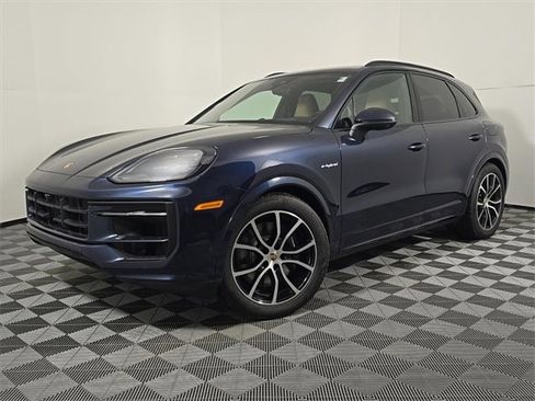 New 2026 Porsche Cayenne E-Hybrid image 1