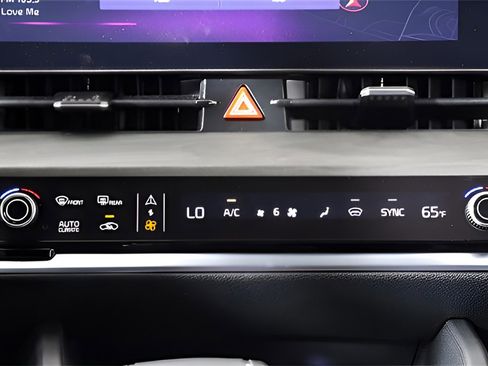 Used 2024 Kia Sportage X-Pro image 41