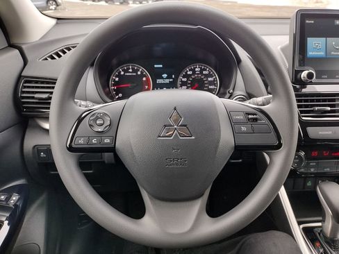 New 2026 Mitsubishi Eclipse Cross LE image 5