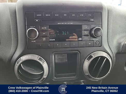Used 2016 Jeep Wrangler Unlimited Sport AWD/4WD image 6