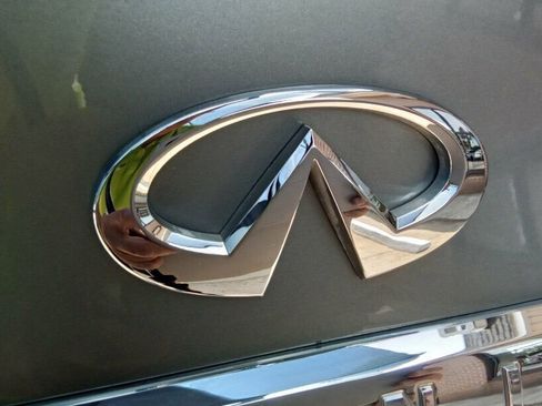 Used 2017 INFINITI Q50 3.0t Premium w/ 3.0T Premium Plus Package image 34