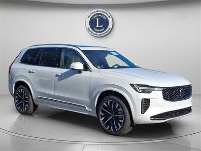 New 2026 Volvo XC90 B6 Plus w/ Protection Package Premier