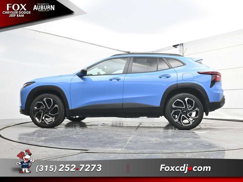 Used 2024 Chevrolet Trax RS w/ Sunroof Package image 19