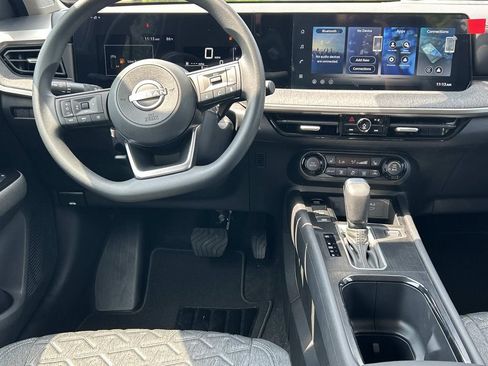 New 2026 Nissan Kicks SV w/ SV Premium Package FWD image 22