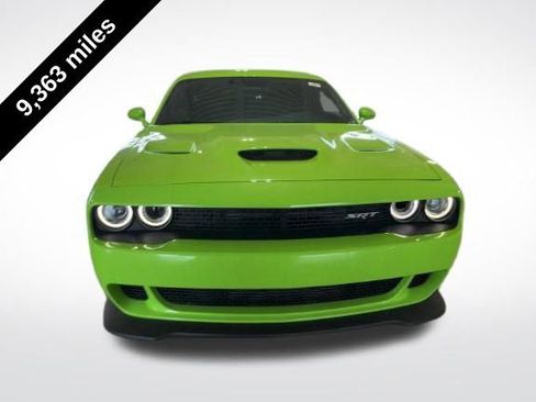 Used 2015 Dodge Challenger SRT Hellcat image 2