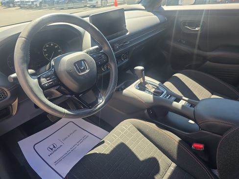 Used 2024 Honda HR-V Sport image 10