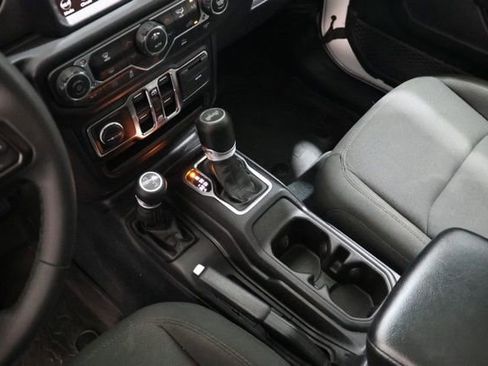 Used 2023 Jeep Wrangler Unlimited w/ 8.4" Radio Group AWD/4WD image 34