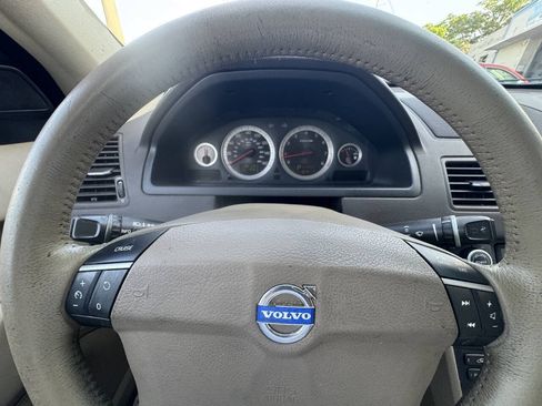 Used 2011 Volvo XC90 3.2 FWD image 26
