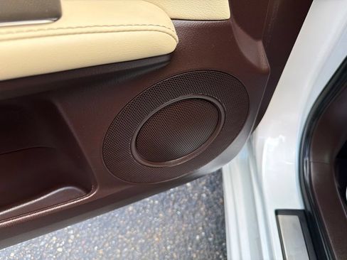 Used 2018 Lexus ES 350 w/ Ultra Luxury Package FWD image 14