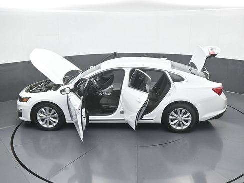 Used 2025 Chevrolet Malibu LT FWD image 67