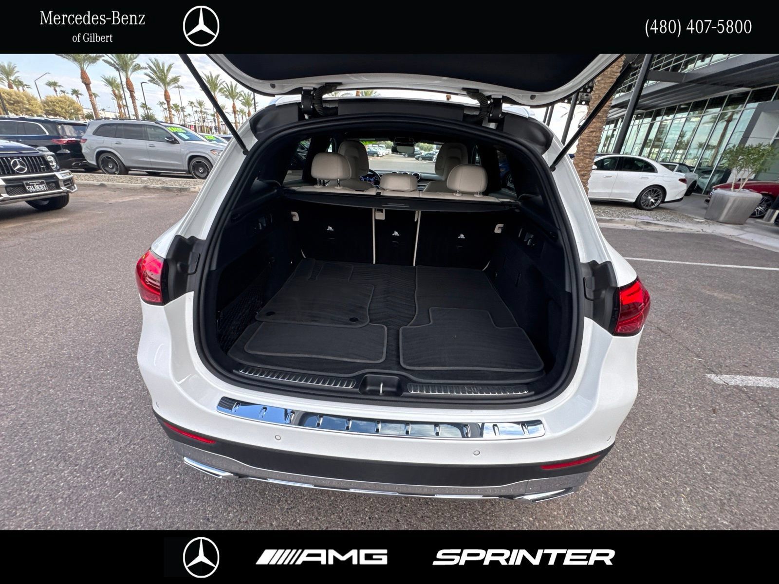 Used 2023 Mercedes-Benz GLC 300 image 8