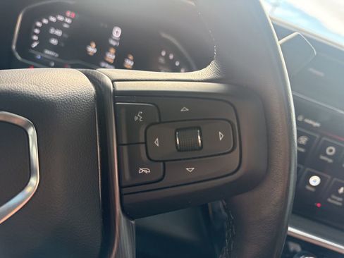 Used 2024 GMC Sierra 2500 Denali Ultimate image 18