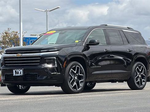 New 2026 Chevrolet Traverse High Country AWD/4WD image 8