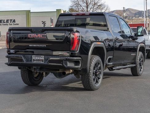 Used 2024 GMC Sierra 2500 AT4 w/ Technology Package image 26