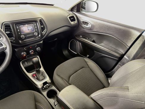 Used 2018 Jeep Compass Sport FWD image 25