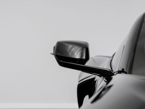 Used 2024 Chevrolet Corvette Stingray Premium Conv w/ Z51 Performance Package image 9