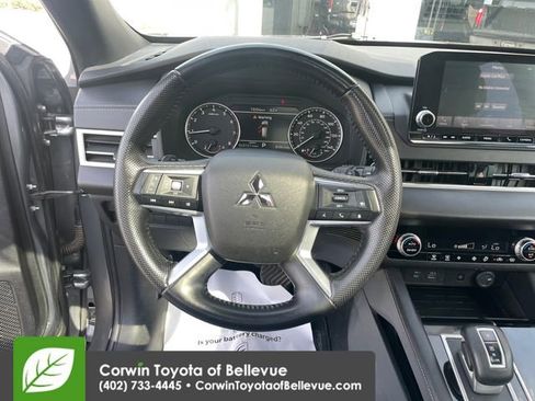 Used 2022 Mitsubishi Outlander SEL Black Edition AWD/4WD image 13