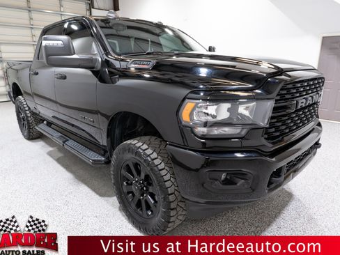 Used 2024 RAM 2500 Big Horn w/ Night Edition AWD/4WD image 6