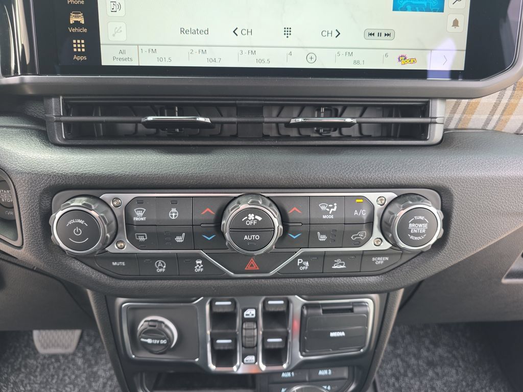 New 2026 Jeep Wrangler Unlimited Sport AWD/4WD image 20