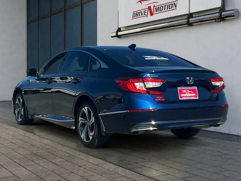 Used 2018 Honda Accord EX image 6