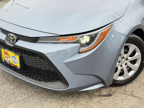 Used 2022 Toyota Corolla LE FWD image 82