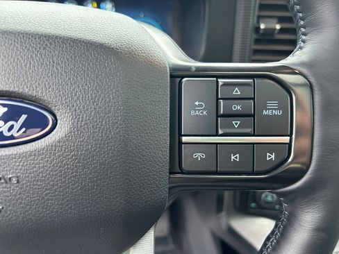 Used 2025 Ford F150 Platinum AWD/4WD image 18