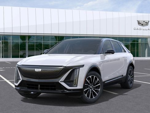 New 2025 Cadillac Lyriq Sport image 30