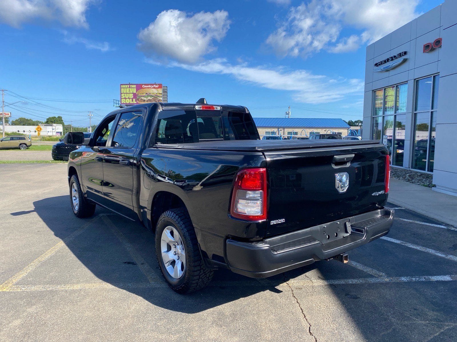 Used 2023 RAM 1500 Tradesman w/ Trailer Tow Group AWD/4WD image 3