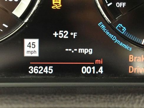 Used 2020 BMW 230i xDrive Coupe w/ Convenience Package image 18