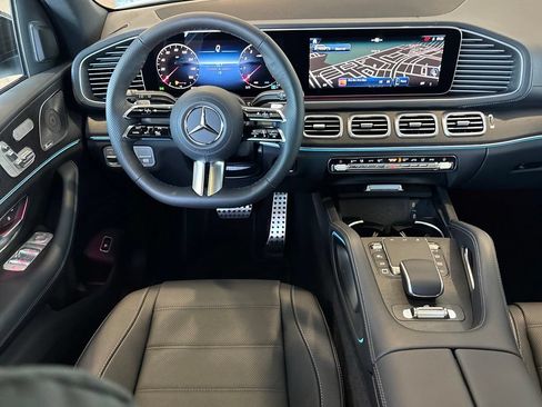 New 2026 Mercedes-Benz GLS 450 4MATIC image 27