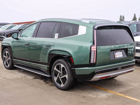 New 2026 Hyundai Ioniq 9 Limited image 8