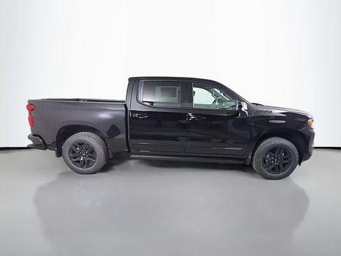 New 2026 Chevrolet Silverado 1500 High Country w/ Midnight Edition AWD/4WD image 4