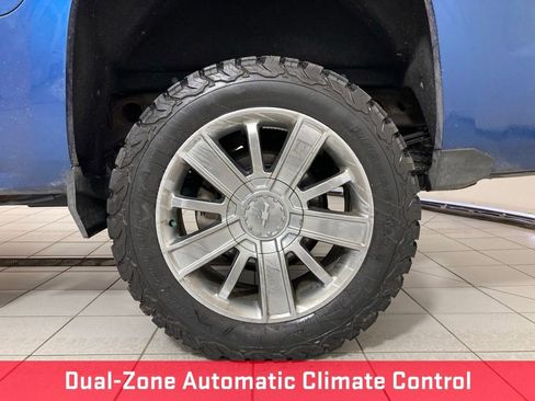 Used 2018 Chevrolet Silverado 1500 High Country image 14