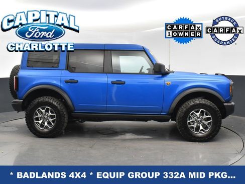 Used 2025 Ford Bronco Badlands image 28