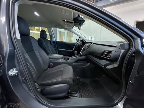 Used 2023 Subaru Outback AWD/4WD image 30