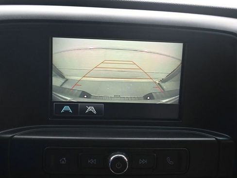 Used 2018 Chevrolet Silverado 1500 Custom w/ Custom Value Package image 16