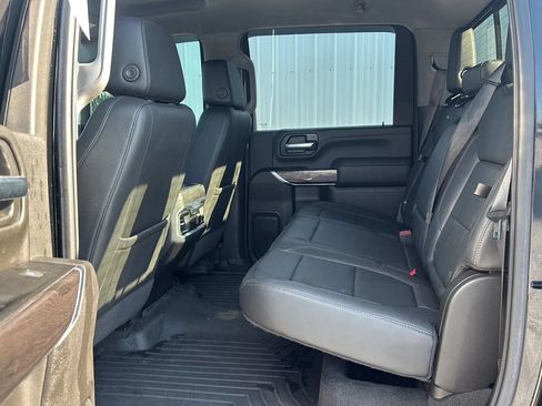 Used 2022 Chevrolet Silverado 3500 LTZ w/ LTZ Convenience Package AWD/4WD image 19