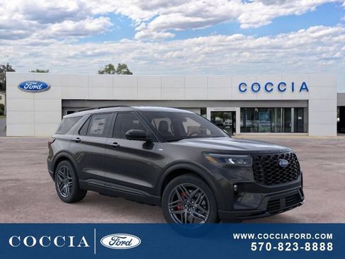 New 2026 Ford Explorer ST-Line w/ ST-Line Street Pack AWD/4WD image 7