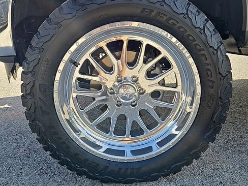 Used 2025 Ford F150 Lariat w/ Equipment Group 502A High AWD/4WD image 11