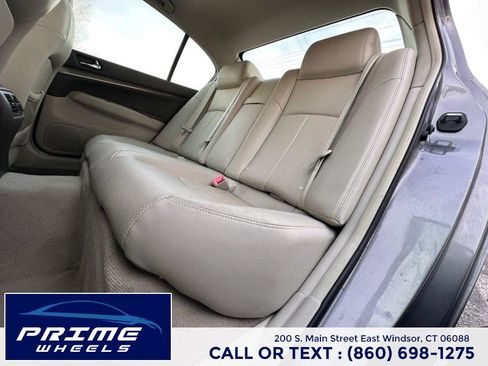 Used 2012 INFINITI G37 x Sedan w/ Premium Pkg image 12