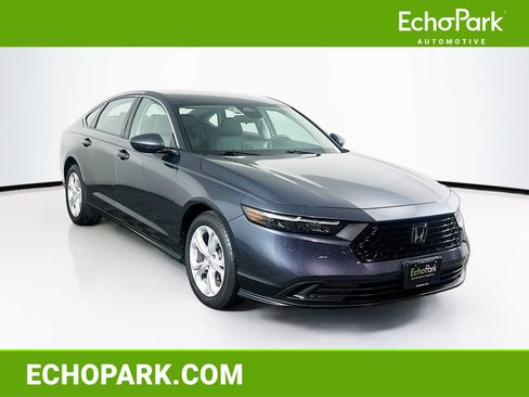 Used 2025 Honda Accord LX image 1