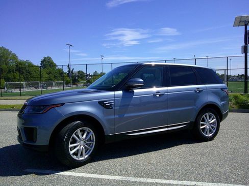 Used 2022 Land Rover Range Rover Sport SE AWD/4WD image 6