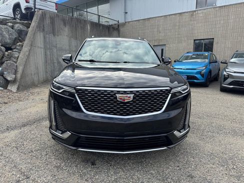 Used 2024 Cadillac XT6 Premium Luxury AWD/4WD image 9