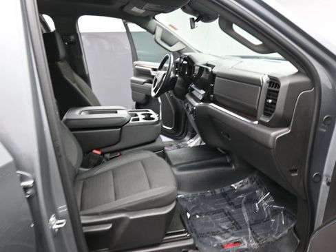 Used 2024 Chevrolet Silverado 1500 LT AWD/4WD image 22