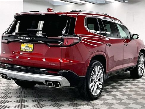 Used 2025 GMC Acadia Denali w/ Super Cruise Package image 13